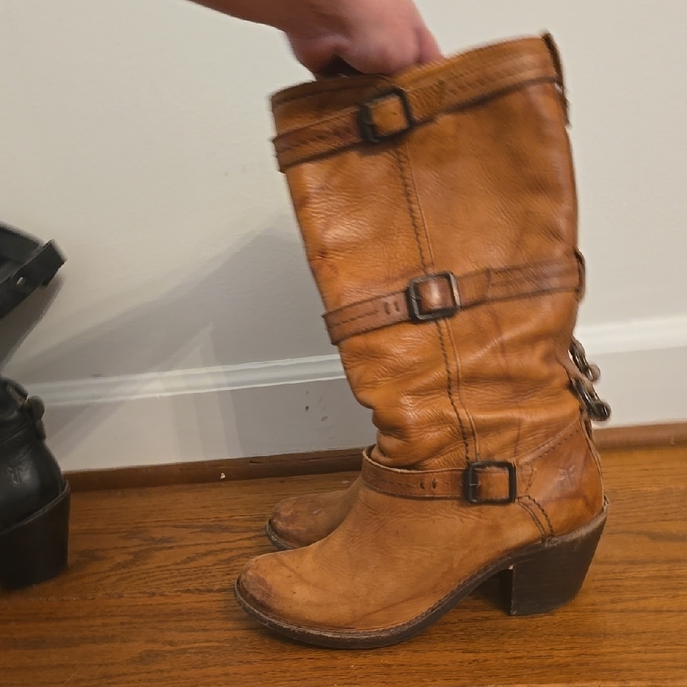 Women's Tan Leather Boots